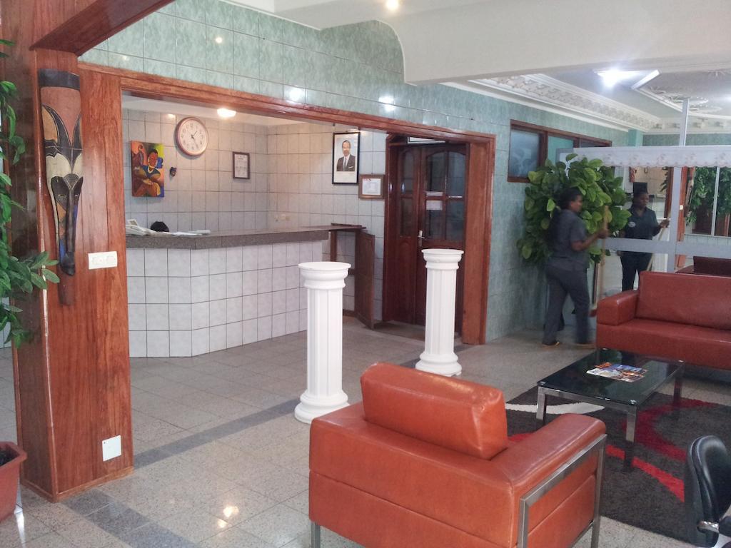 Saffana Hotel Дуала Экстерьер фото