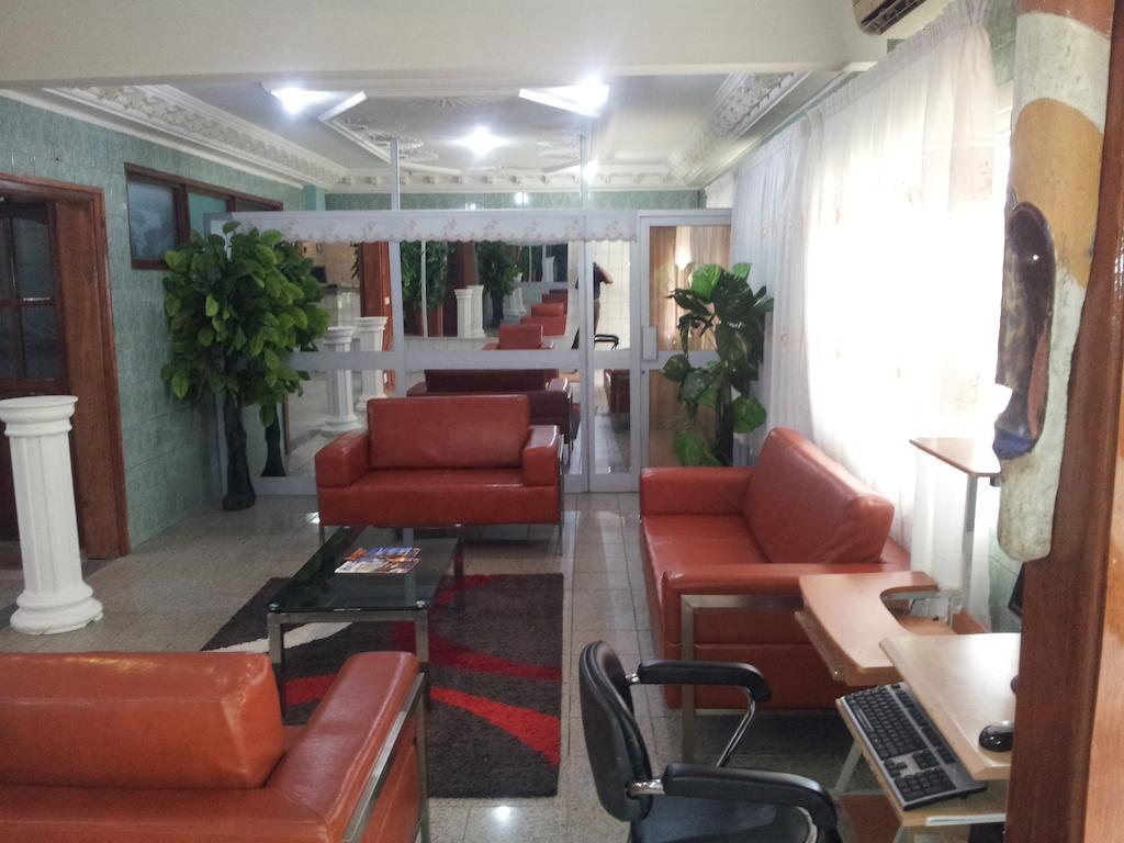 Saffana Hotel Дуала Экстерьер фото