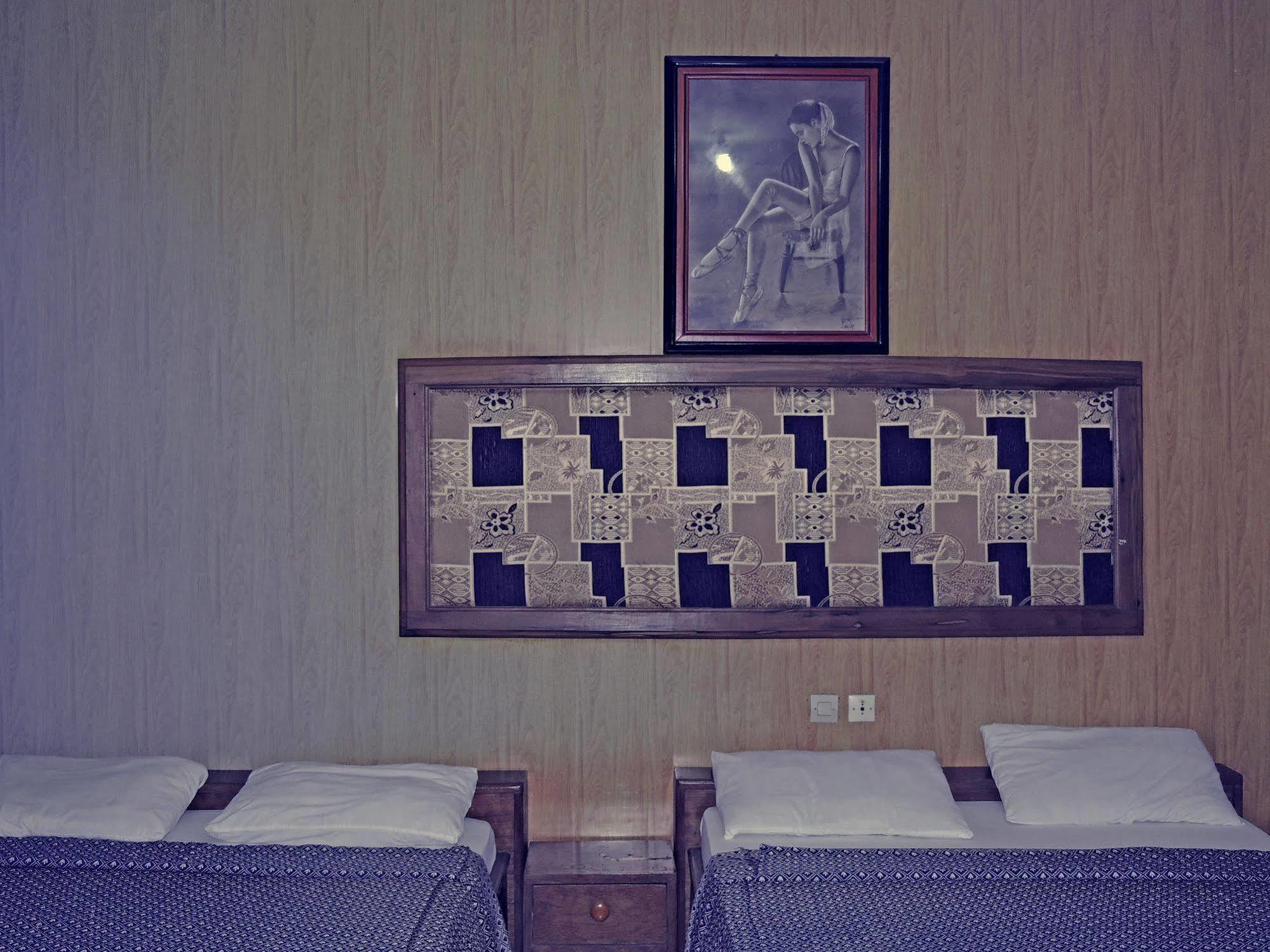 Saffana Hotel Дуала Экстерьер фото