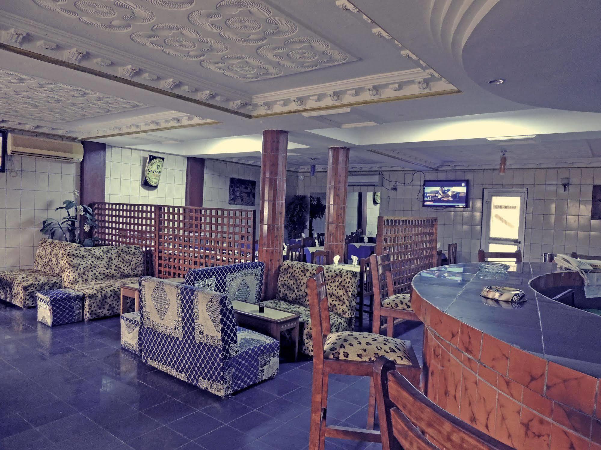 Saffana Hotel Дуала Экстерьер фото